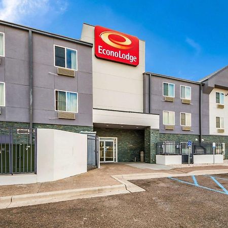 Econo Lodge Laredo Exterior photo