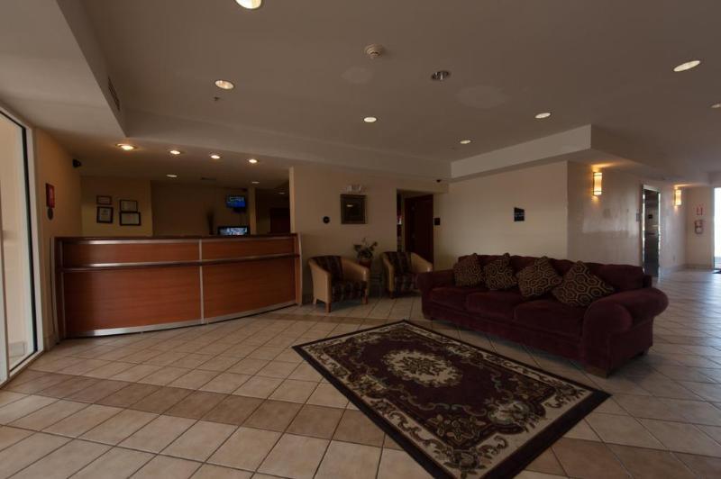 Econo Lodge Laredo Exterior photo